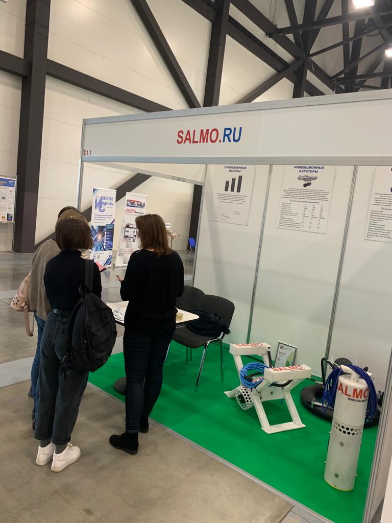 Применение аэраторов в новой сфере — экология большого города, городские водоемы. Фото 2.