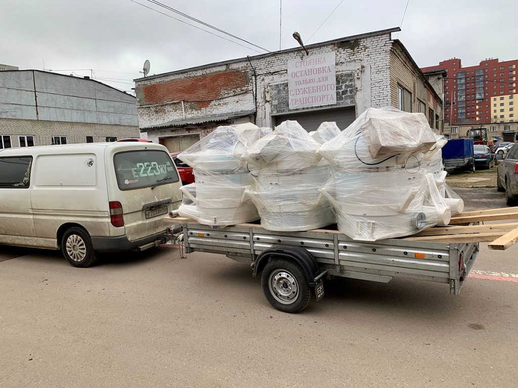 Автоматические кормушки отправились в садковые хозяйства Карелии